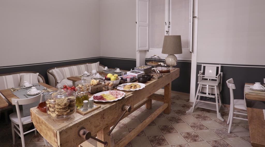 Santa Marta Suites & Apartments Lecce Kültér fotó